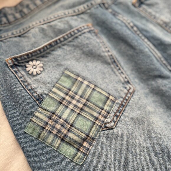 We The Free - Pre-Loved Steinbeck Patched Straight Leg Jeans - Picture 6 of 7